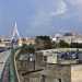 E una strada ultimamente balzata agli onori della cronaca, visto che  quella che conduce al nuovo ponte Adriatico inaugurato lo scorso 10 settembre. Si tratta di via Tatarella, lasse nord-sud aperto allinizio del nuovo Millennio. Fin qui nulla di particolare, se non fosse che al di sotto di questa strada sopraelevata si apre un mondo nascosto agli occhi dei passanti